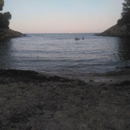 Cala Llobeta, Primera Linia De Mar * Calafat